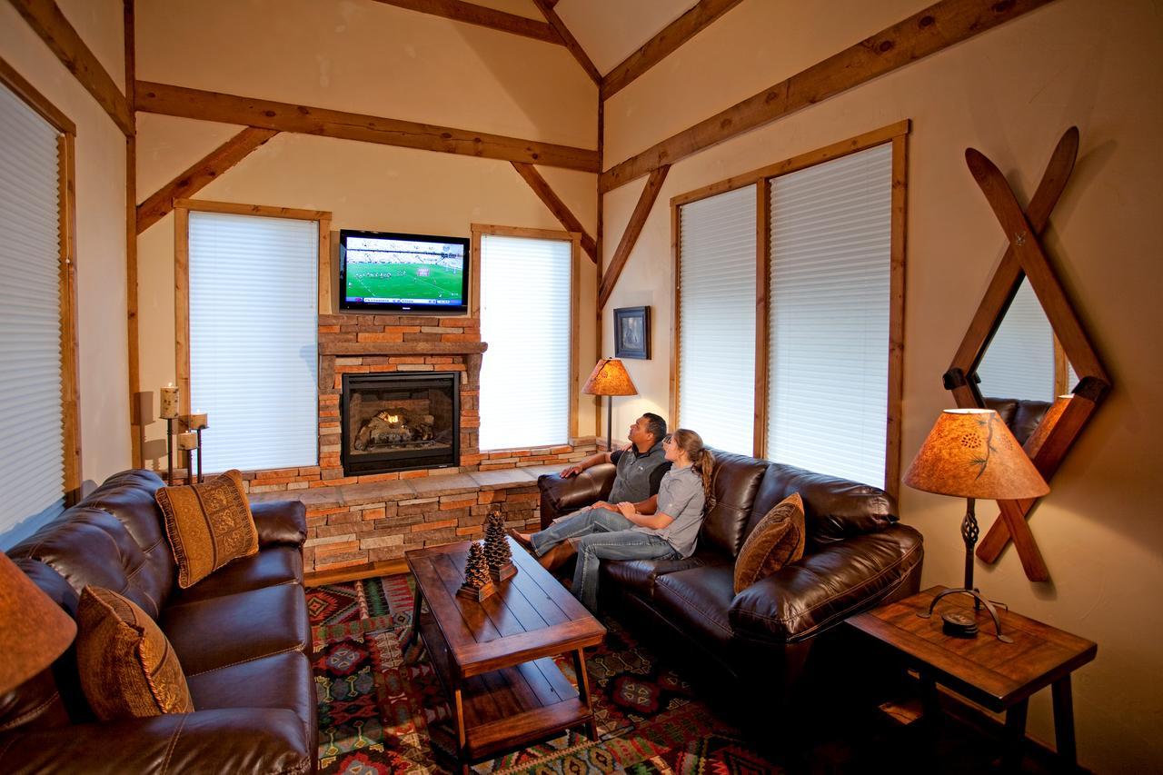 Cottam'S Lodge By Alpine Village Suites Taos Ski Valley Esterno foto